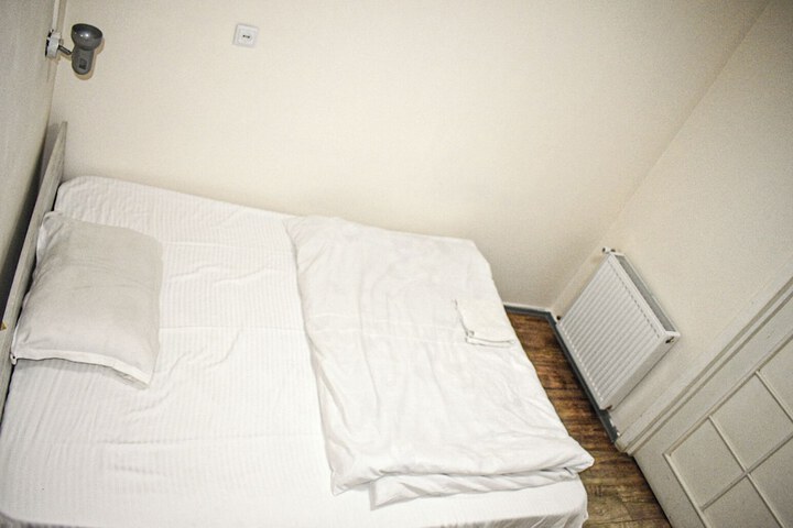 Room 37 of 56
