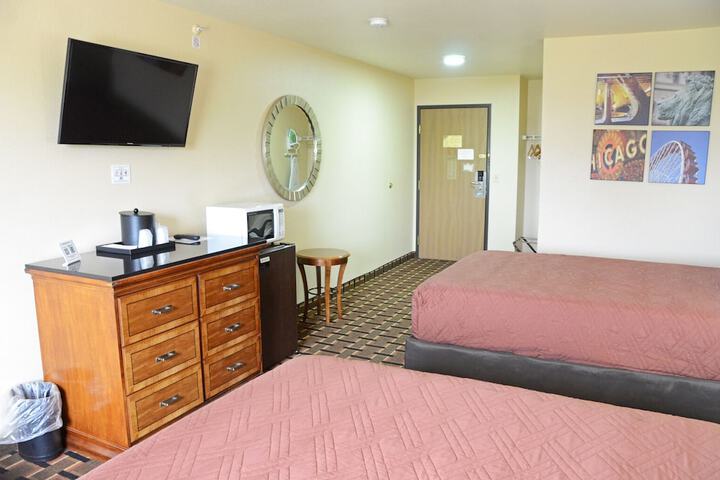 2 Double Beds (23 of 26)