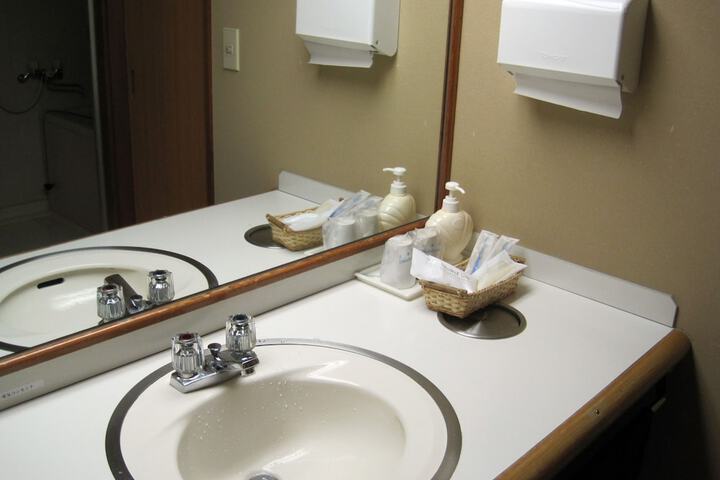 Room 7 of 26