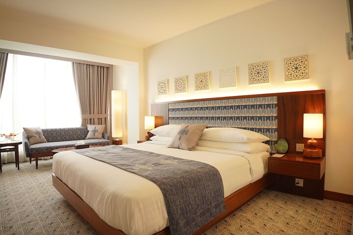 Room 2 of 17