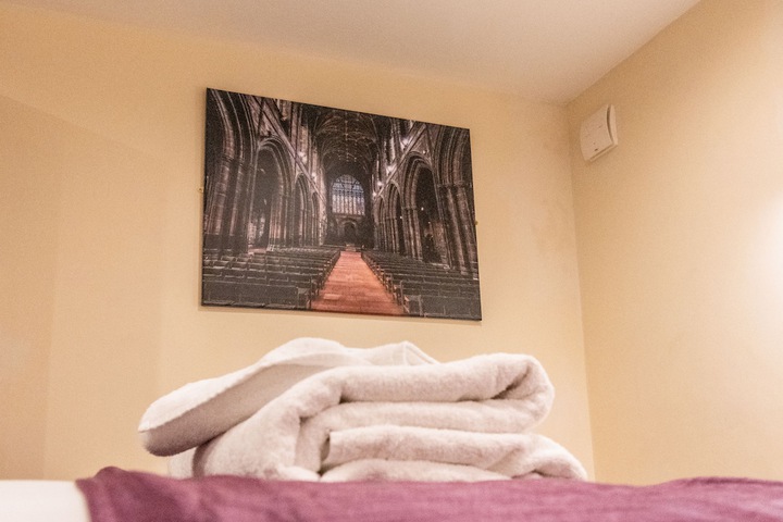 Room 4 of 49