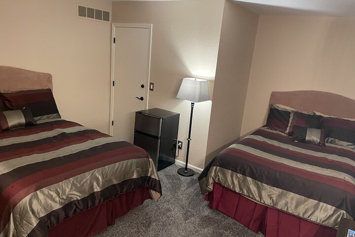 Room 6 of 69