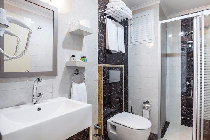Bathroom Interior Photo