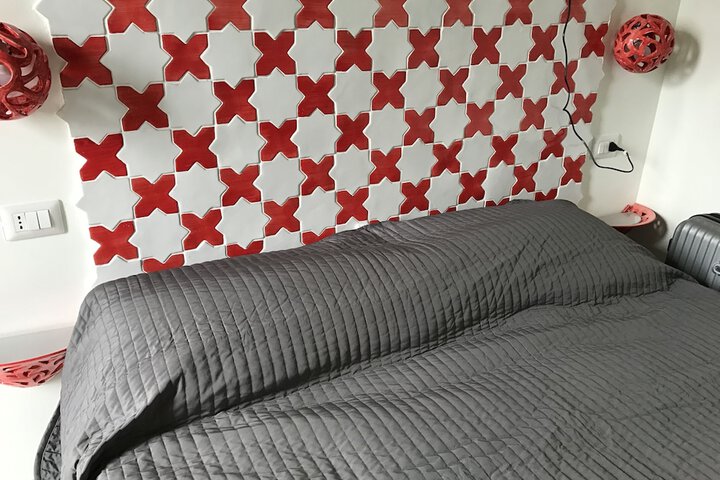 Room 5 of 26