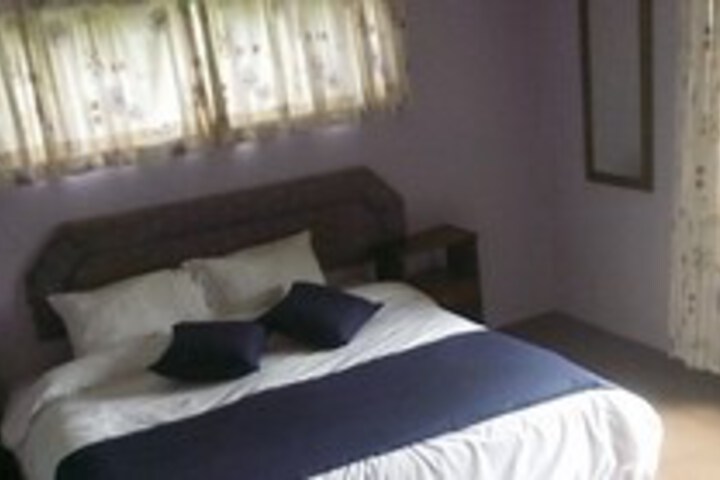 Room 33 of 52