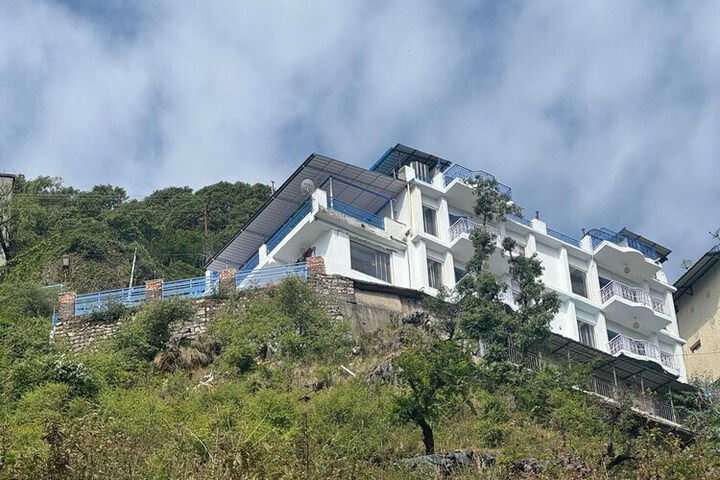Hotel 50 of 66