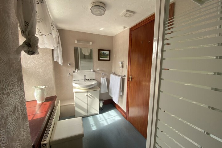 Room 46 of 59