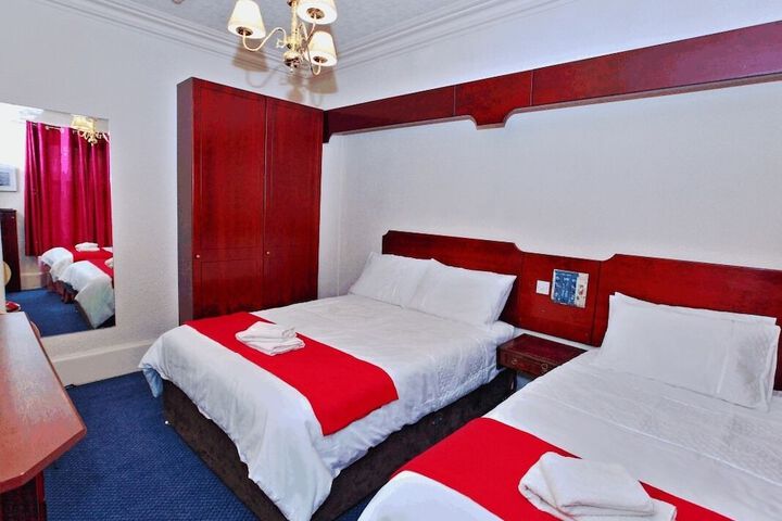 Room 5 of 23