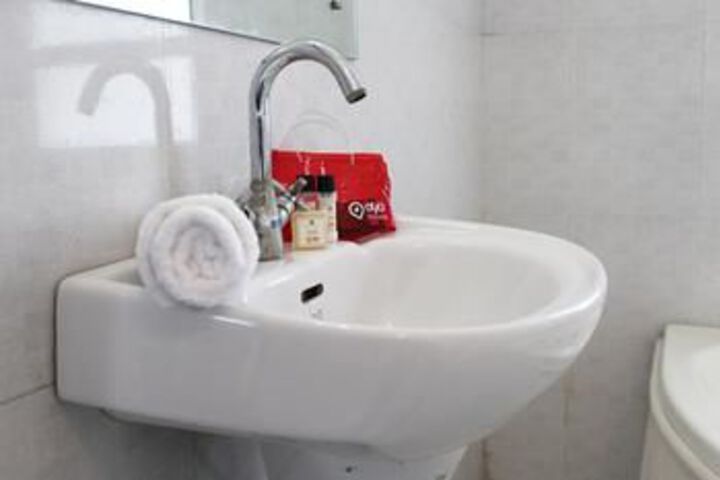 Room 4 of 22