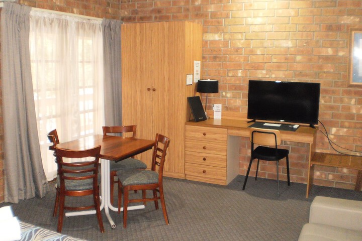 Room 19 of 46