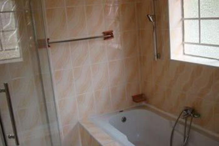 Room 5 of 39