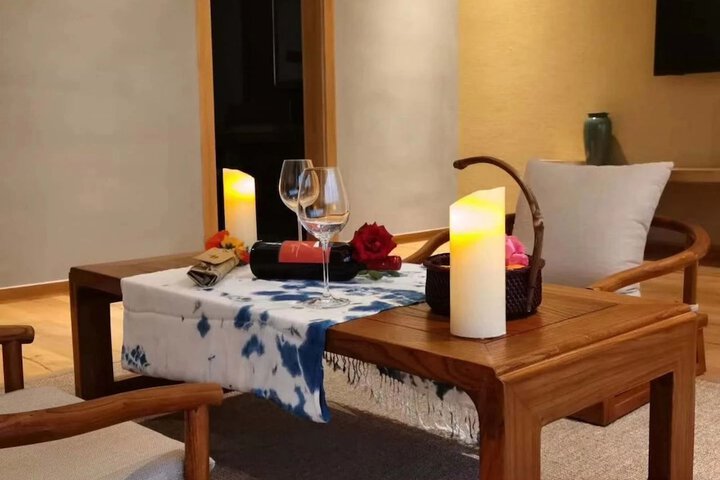 Hotel Interior 4 of 259