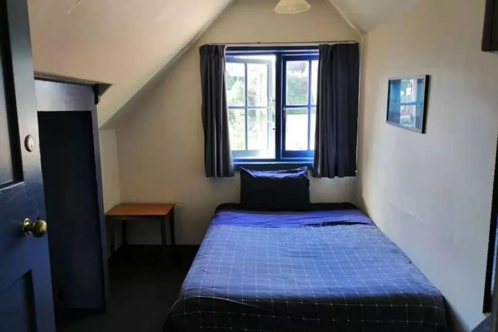 Room 29 of 62