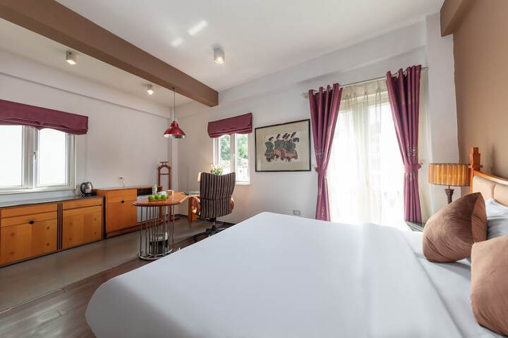 Room 21 of 86