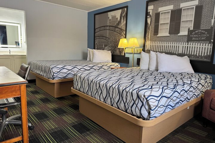 Room 16 of 39