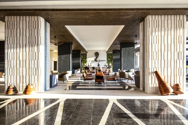 Hotel Lobby