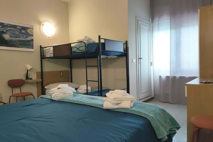 Room 48 of 71