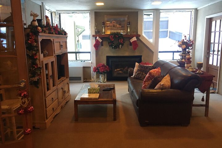 Hotel Interior 3 of 44