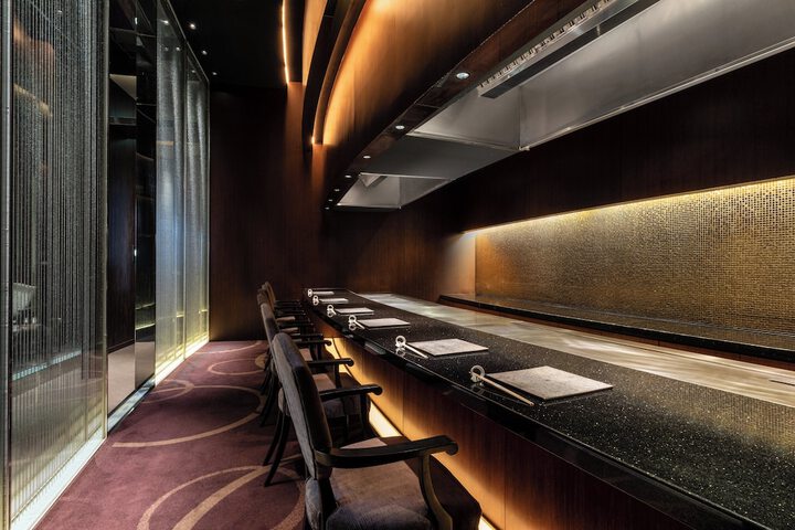 Dining 56 of 134