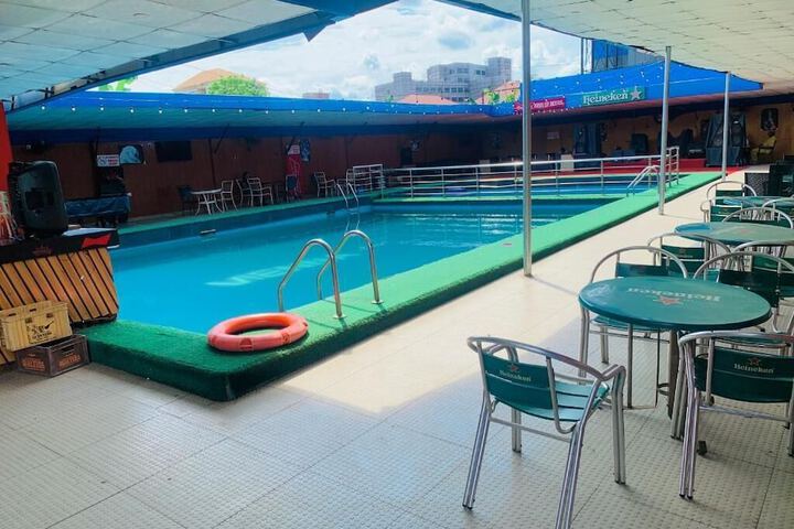 Pool 22 of 26