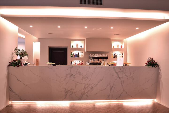 Lounge 29 of 31