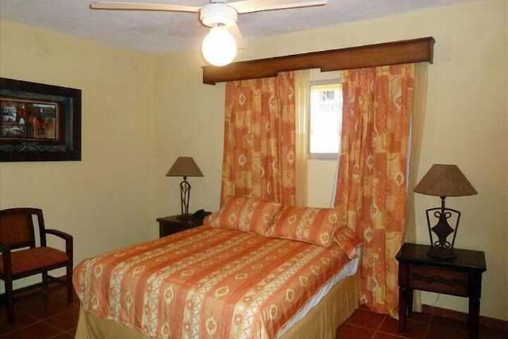 Room 5 of 37