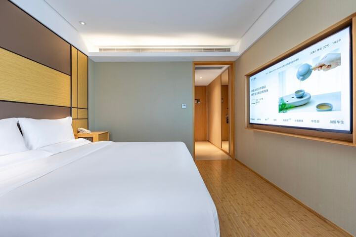 Room 28 of 51
