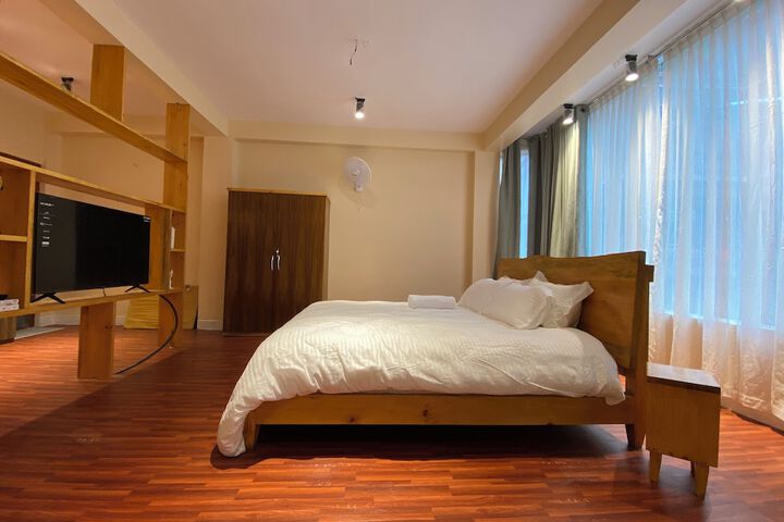 Room 78 of 127