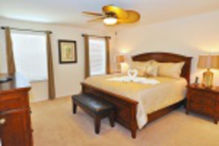 Room 52 of 287