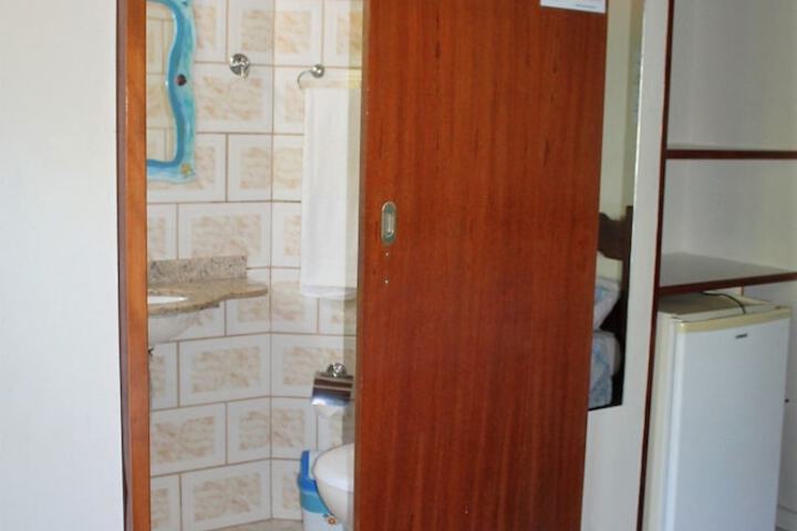 Room 10 of 12