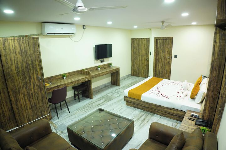 Room 19 of 35