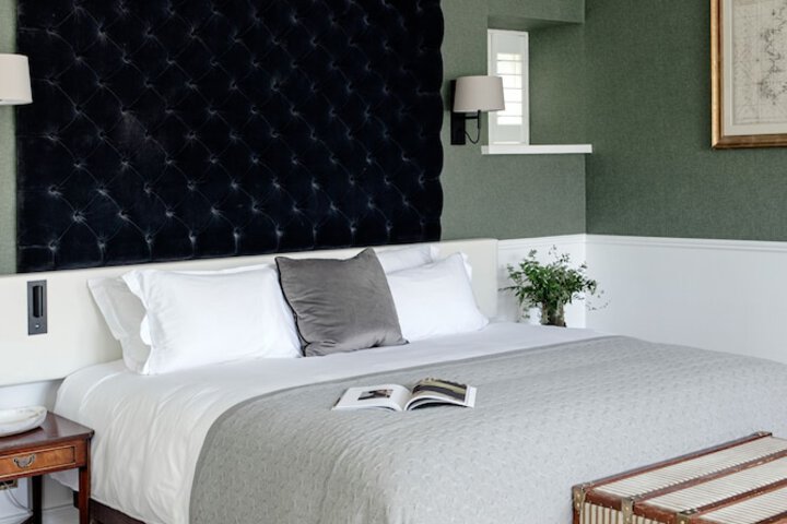 Room 2 of 41