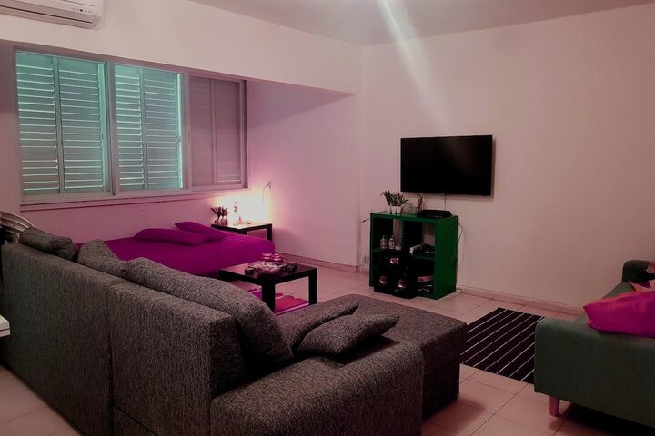 Room 14 of 32