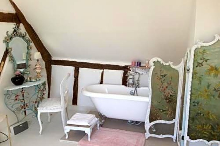 Room 7 of 23