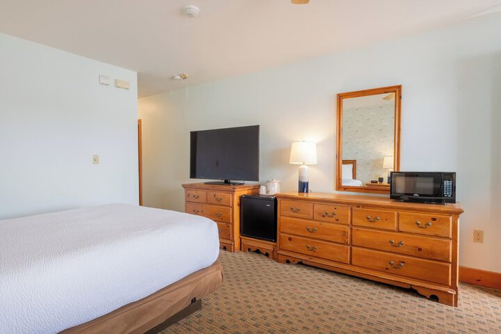 Room 54 of 173
