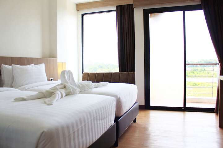 Room 21 of 39