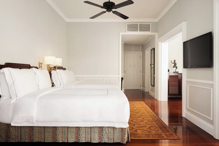 Room 19 of 219