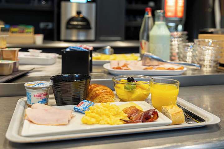 Breakfast meal