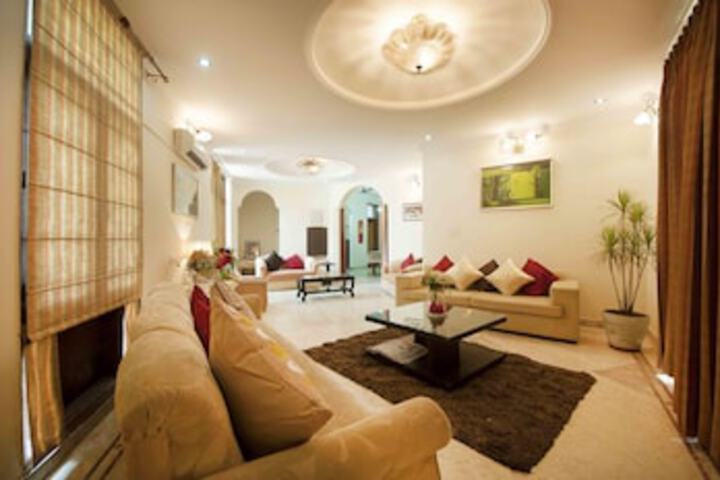 GOLF VIEW RESIDENCY