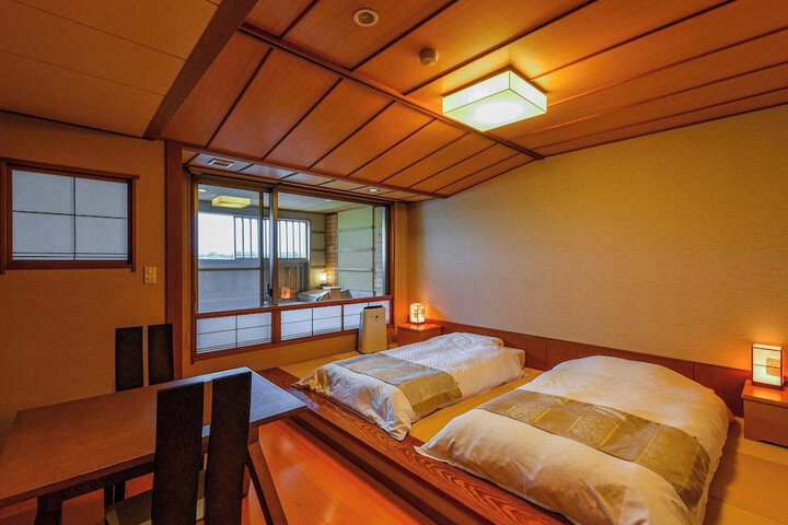 Room 30 of 124