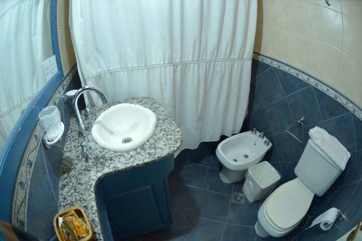 Room 16 of 49