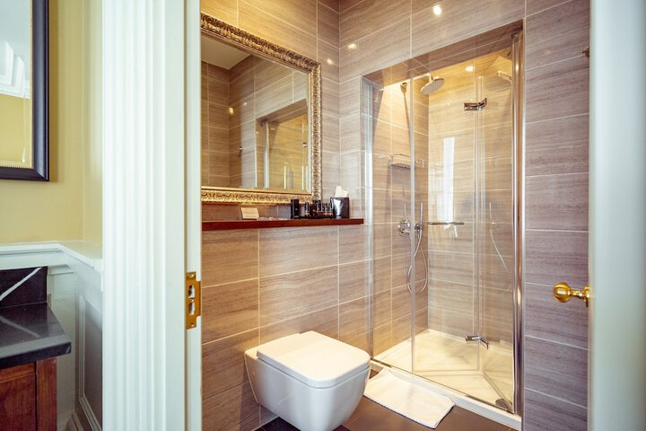 Bath Interior