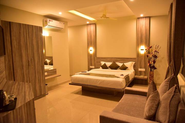 Room 4 of 21