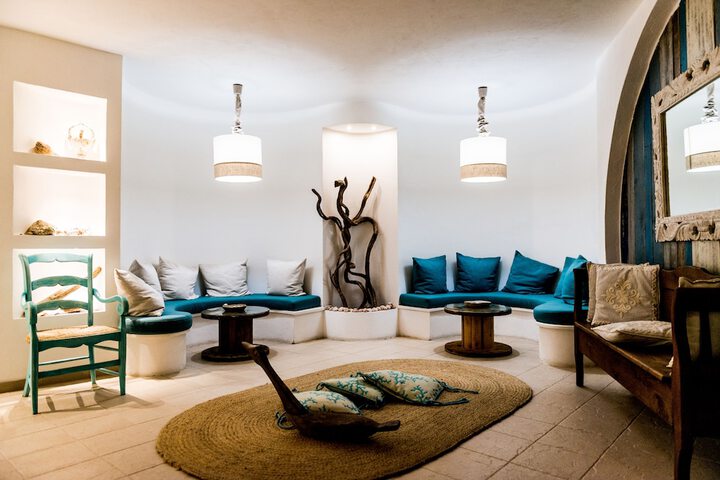Guest Lobby