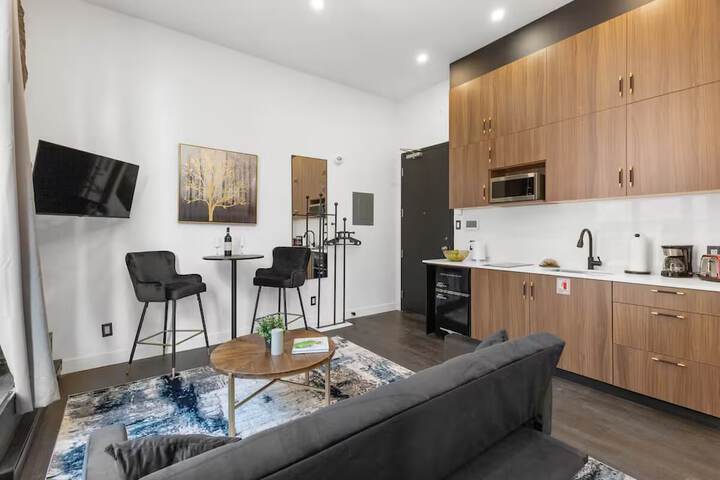 Room 41 of 62