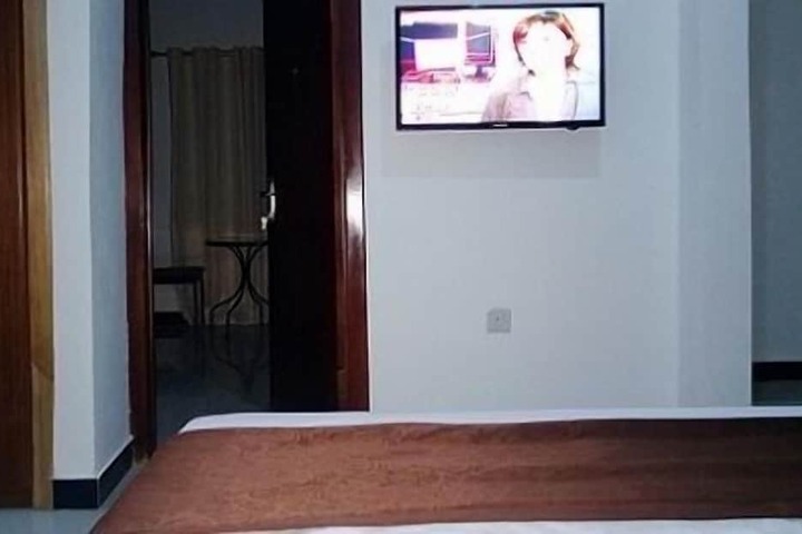 Room 5 of 21