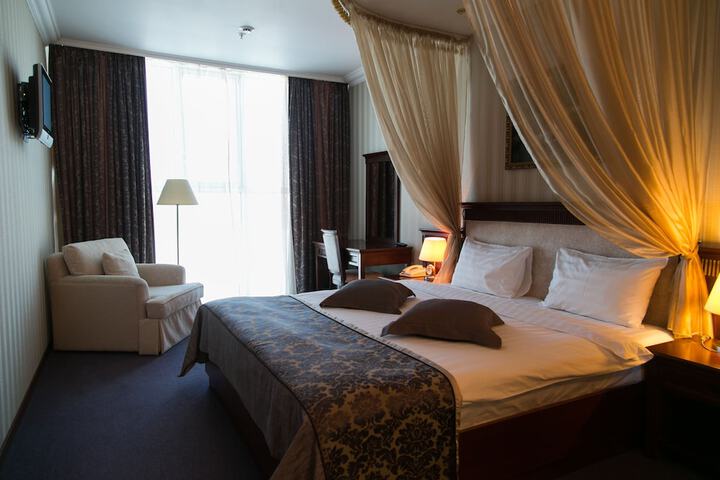 Room 26 of 61