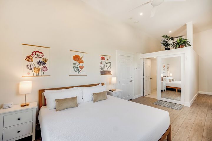 Room 44 of 107