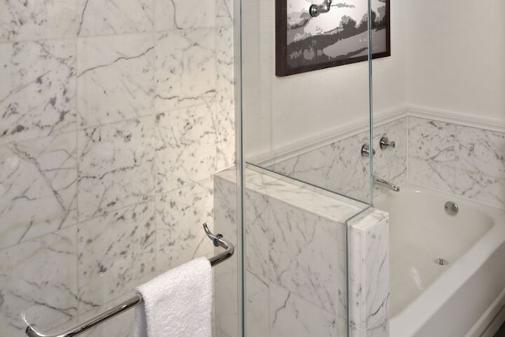 Bathroom shower