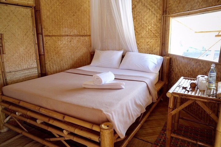 Room 3 of 40